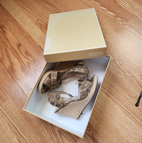 Michael Kors Shoes - Michael Kors kami ankle strap
